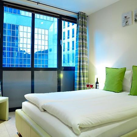 Amber Nike Apartments London Exterior photo